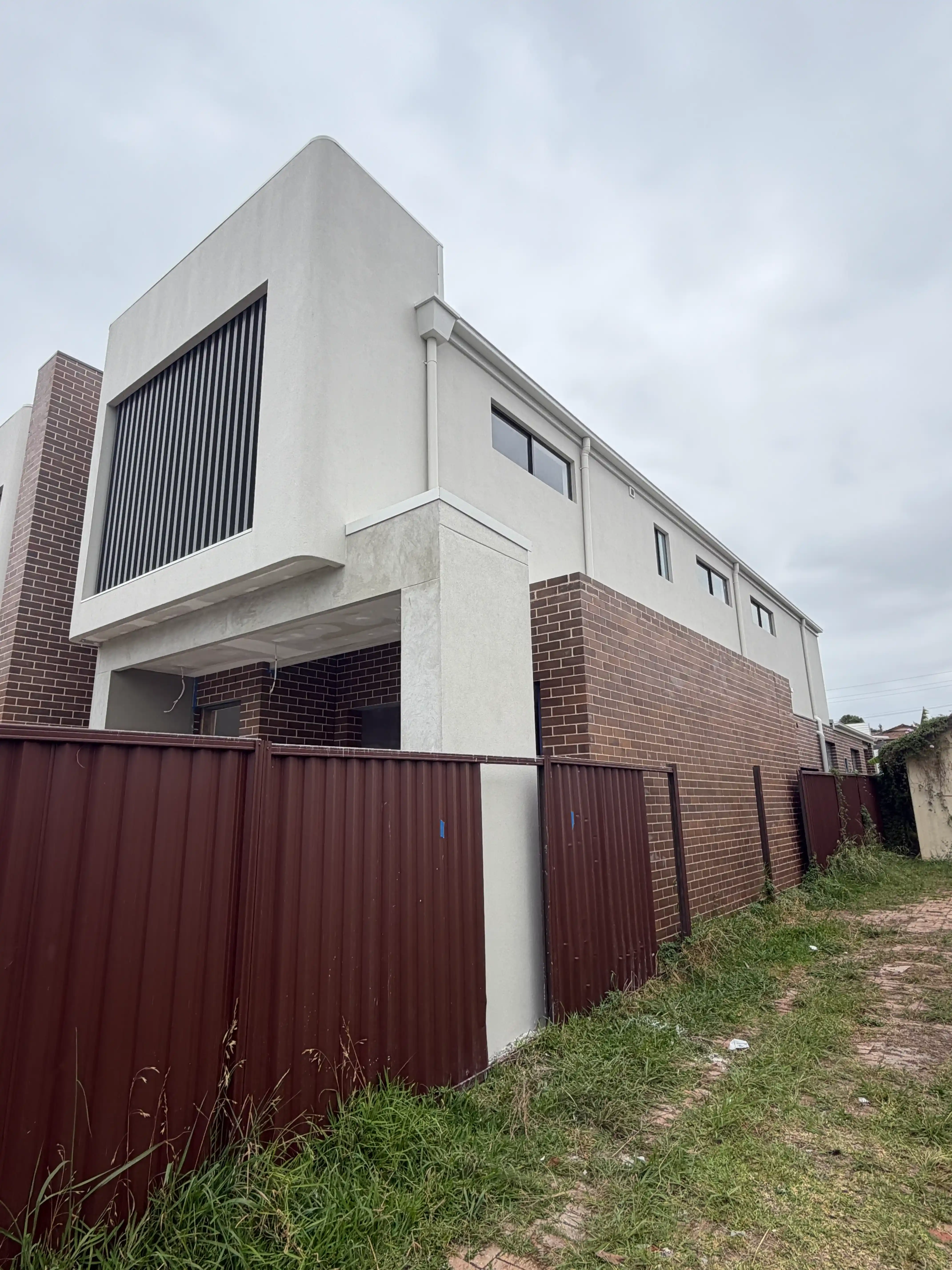 Texture coating Sydney service for decorative exterior wall finishes